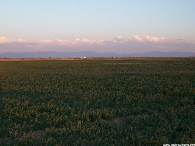 9506 W 3500 N, Hinckley, UT 84635 — photo 3