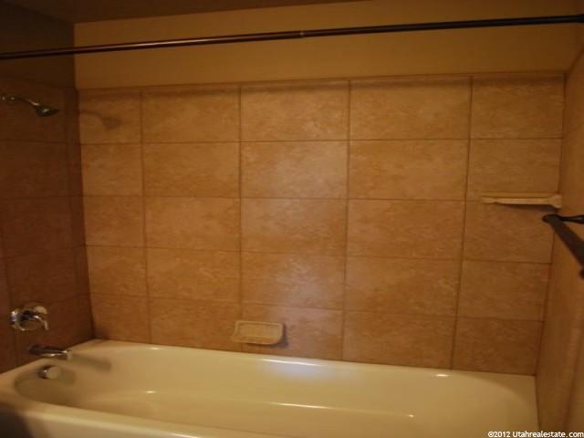 3392 W 4375 S, West Haven, UT 84401 — photo 7