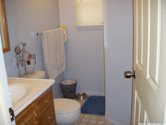 295 N 100 E, Millville, UT 84326 — photo 8
