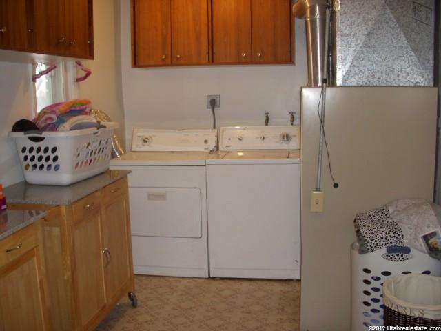 295 N 100 E, Millville, UT 84326 — photo 9