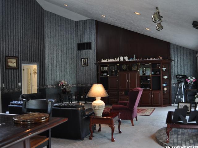 4002 S 550 W, Riverdale, UT 84405 — photo 6
