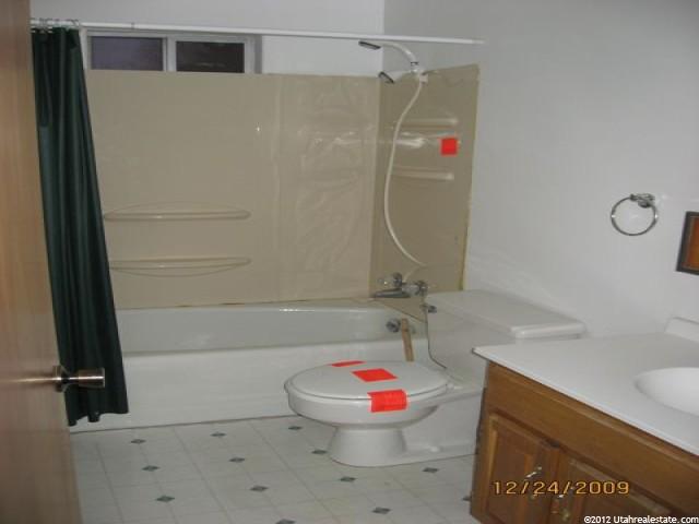 230 S 500 W, Vernal, UT 84078 — photo 6