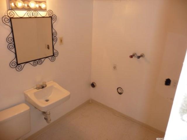 181 Foxbridge Dr, Midvale, UT 84047 — photo 9