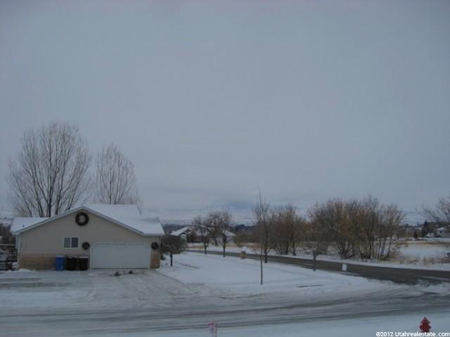 310 S 900 E, Smithfield, UT 84335 — photo 7