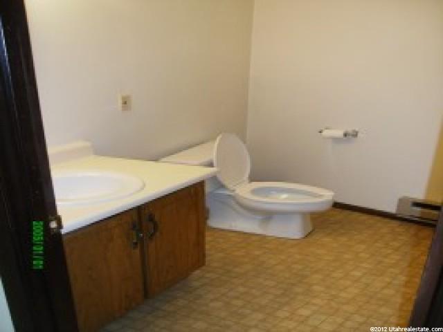391 N Aria Blvd, Wendover, UT 84083 — photo 2