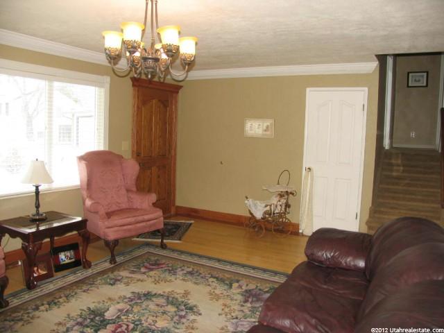 8550 S Clairmont Cir, Sandy, UT 84070 — photo 3