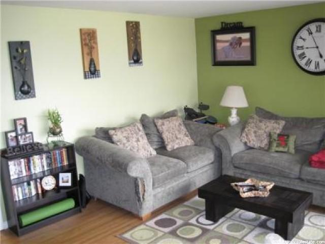 61 E Diamond St, Layton, UT 84041 — photo 4