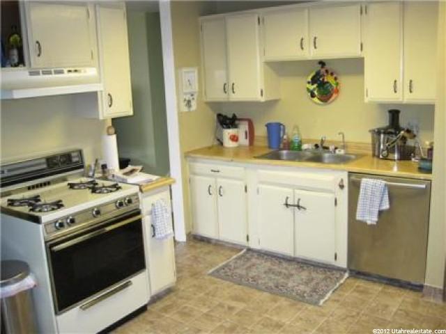 61 E Diamond St, Layton, UT 84041 — photo 5
