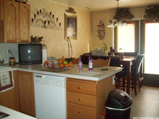 2421 N 400 E #M-3, North Ogden, UT 84414 — photo 2