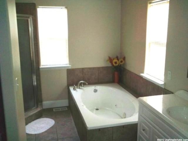 107 S 500 E, Kaysville, UT 84037 — photo 6