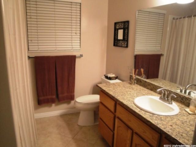 5856 S 3325 W, Roy, UT 84067 — photo 9