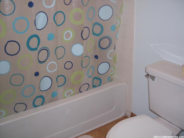 1452 S 1650 E, Ogden, UT 84404 — photo 4