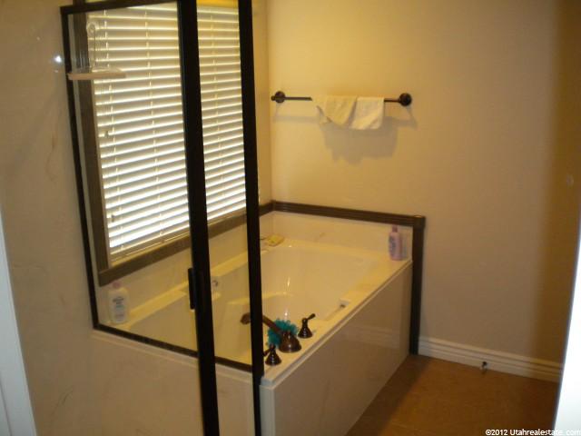 629 W 2975 S, Syracuse, UT 84075 — photo 7
