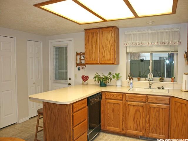 1165 N 725 W, Centerville, UT 84014 — photo 5