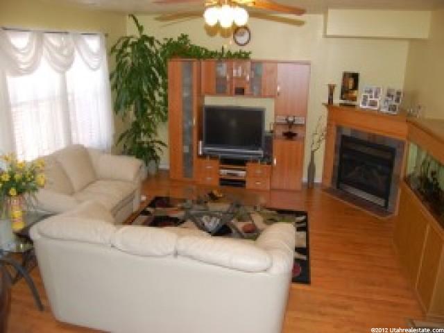 1676 S 300 E, Kaysville, UT 84037 — photo 4