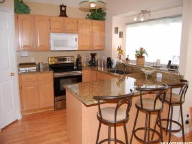 1676 S 300 E, Kaysville, UT 84037 — photo 9
