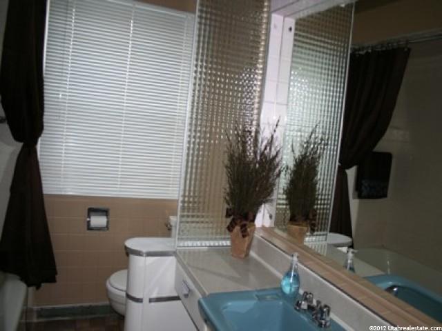 5420 S 2300 W, Roy, UT 84067 — photo 6