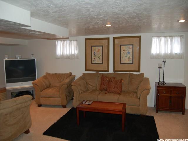 458 Harrop St, Ogden, UT 84404 — photo 9