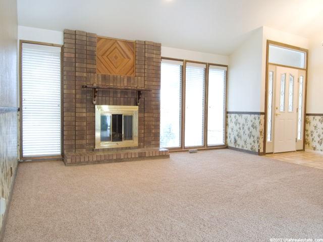 9983 S Falconview Dr, Sandy, UT 84092 — photo 2