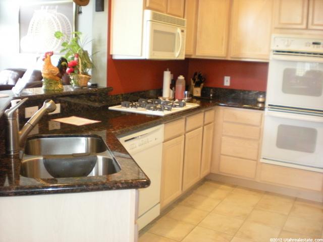 1028 Prestwick Cir, Farmington, UT 84025 — photo 3