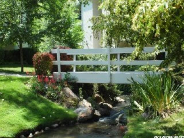679 E 4025 S #C, Murray, UT 84107 — photo 2