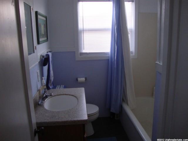 1032 Ropcke Dr, Murray, UT 84123 — photo 8
