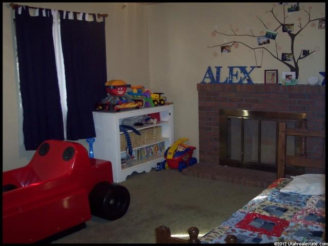 951 S 50 E, Layton, UT 84041 — photo 8