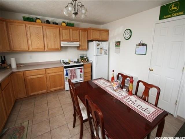 144 N 100 W, Nephi, UT 84648 — photo 4