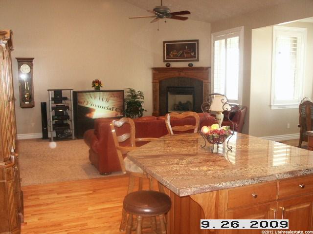 4208 S Foothill Cir, Bountiful, UT 84010 — photo 6