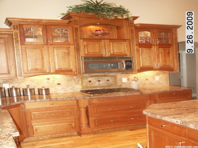 4208 S Foothill Cir, Bountiful, UT 84010 — photo 8