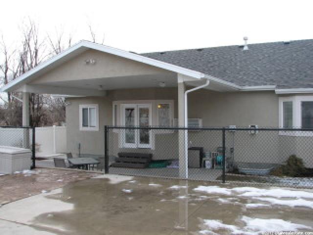 11331 Glen Croft Ln, Sandy, UT 84070 — photo 2