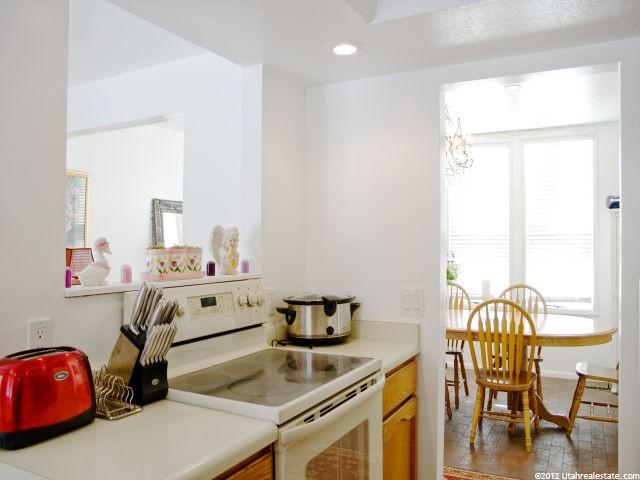 602 Patty Cir, Centerville, UT 84014 — photo 6