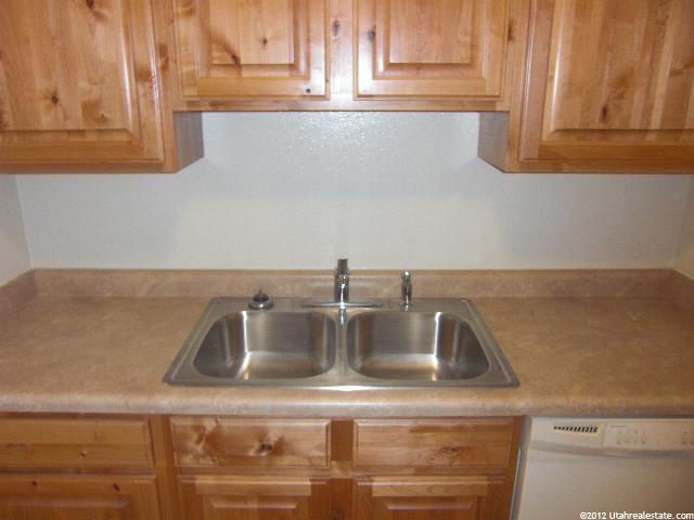 455 Creekside Cir #E, Murray, UT 84107 — photo 3