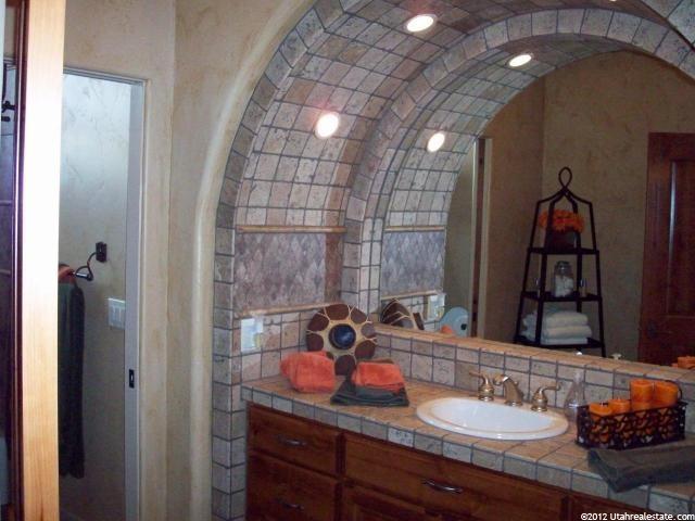 1165 Columbine Cir, Bloomington, UT 84790 — photo 9