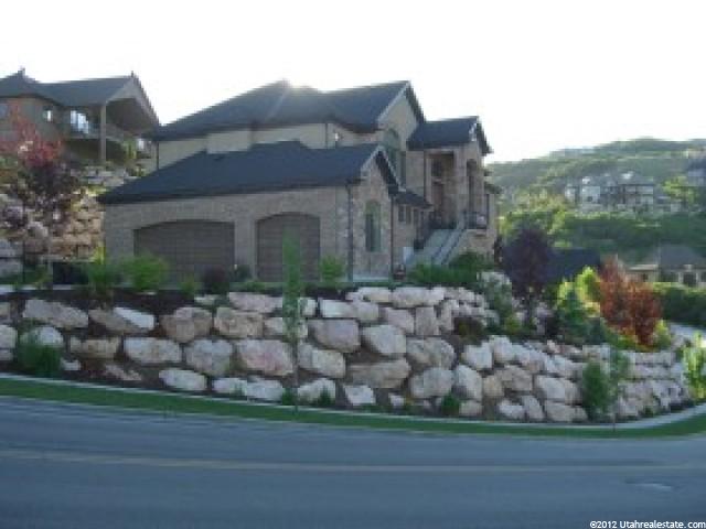 4765 Summerwood Dr, Bountiful, UT 84010 — photo 2