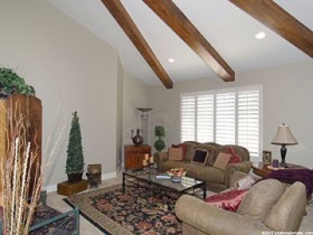 4765 Summerwood Dr, Bountiful, UT 84010 — photo 4