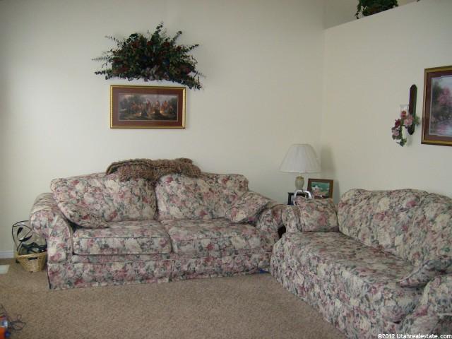 2667 W 4200 S, Roy, UT 84067 — photo 2