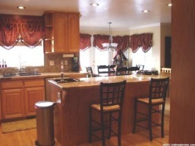 5813 Regency Dr, Uintah, UT 84403 — photo 3