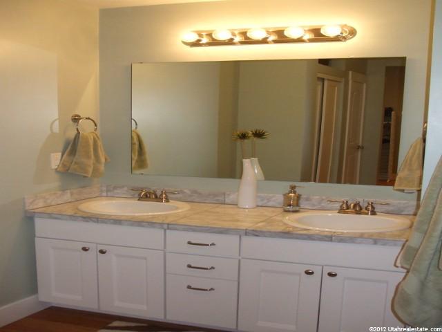 81 W Spring Creek Pkwy, Providence, UT 84332 — photo 12