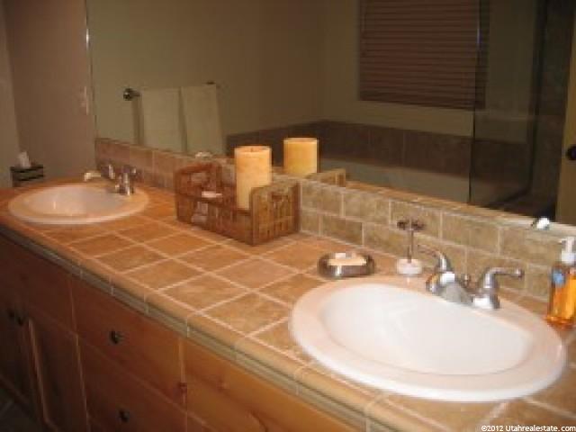 3401 N Windriver Ct, Eden, UT 84310 — photo 6