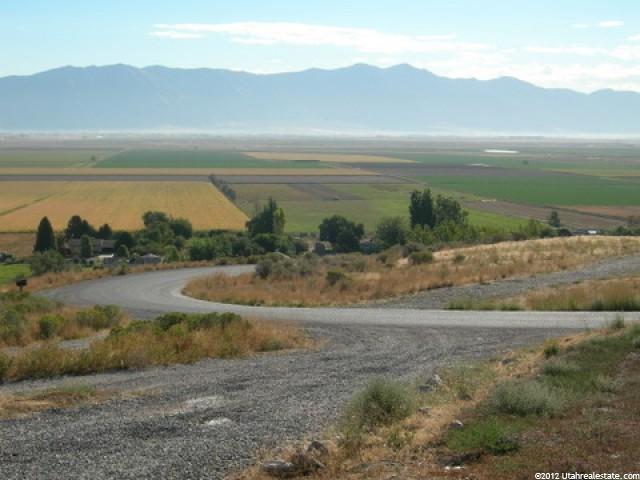 9305 N Sunset Dr, Thatcher, UT 84337 — photo 12