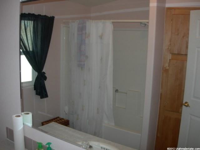 9305 N Sunset Dr, Thatcher, UT 84337 — photo 9