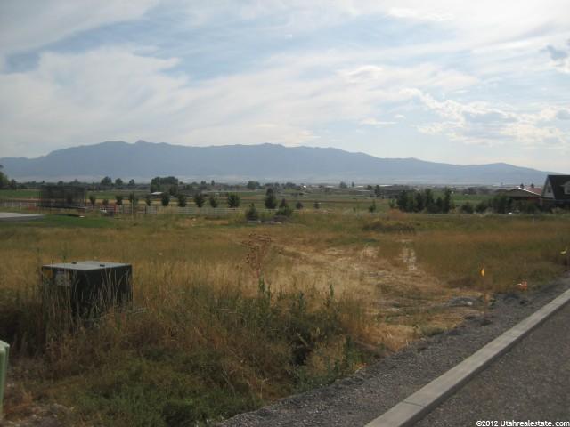 549 S 250 E #3, Hyde Park, UT 84318 — photo 2