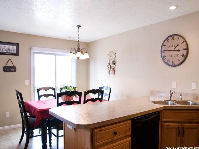 1691 N 25 E, Layton, UT 84041 — photo 8