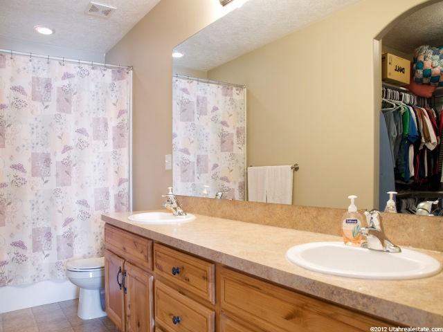 1691 N 25 E, Layton, UT 84041 — photo 10