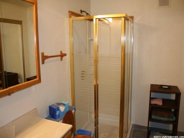 3267 W 440 S, Vernal, UT 84078 — photo 10