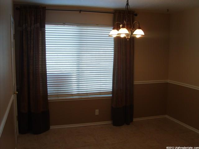 1147 W 2525 N, Layton, UT 84041 — photo 4