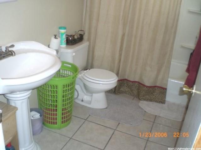 5940 Kyle Dr, Kearns, UT 84118 — photo 8