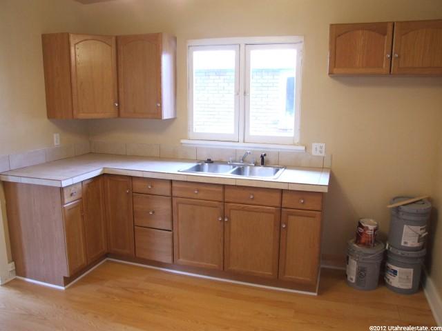824 Binford St, Ogden, UT 84401 — photo 7