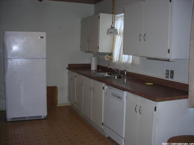 98 Mcmichael Ave, Grantsville, UT 84029 — photo 3